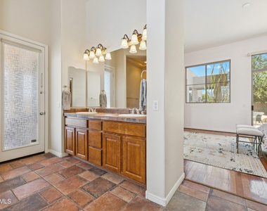 28203 N 108th Way - Photo Thumbnail 19