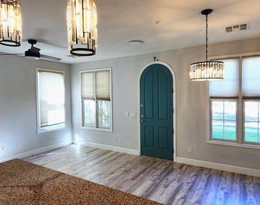 29133 N 125th Drive - Photo Thumbnail 5