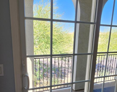 29133 N 125th Drive - Photo Thumbnail 11