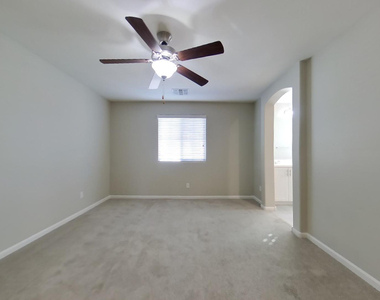 12565 W Via Dona Road - Photo Thumbnail 5