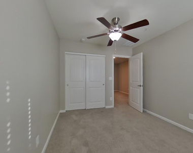 12565 W Via Dona Road - Photo Thumbnail 11