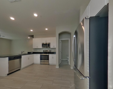 12565 W Via Dona Road - Photo Thumbnail 4
