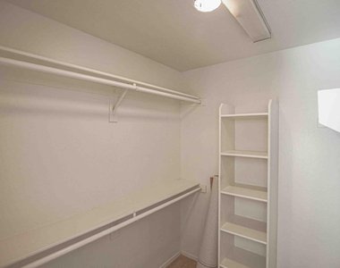 20376 N 66th Drive - Photo Thumbnail 20