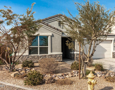 1906 E Robb Lane - Photo Thumbnail 2