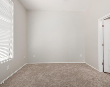 11640 N Tatum Boulevard - Photo Thumbnail 16