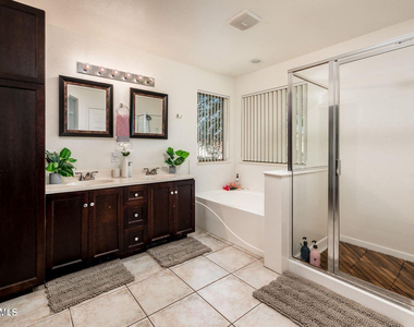 13604 W Rovey Avenue - Photo Thumbnail 16