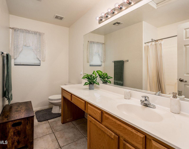 13604 W Rovey Avenue - Photo Thumbnail 19