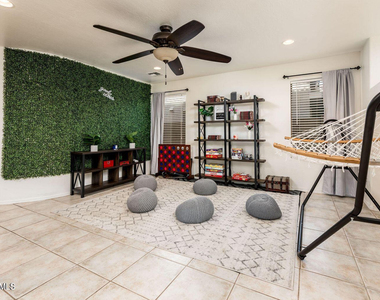 13604 W Rovey Avenue - Photo Thumbnail 9