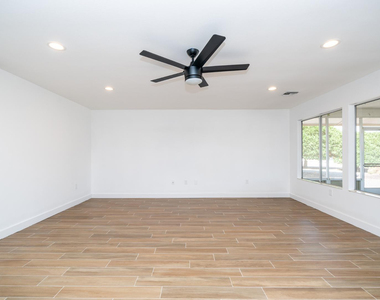 14044 N Cameo Drive - Photo Thumbnail 10
