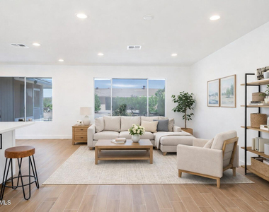 14044 N Cameo Drive - Photo Thumbnail 4