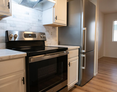 12123 W Bell Road - Photo Thumbnail 12