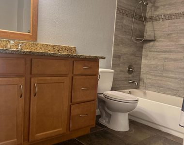 200 E Southern Avenue - Photo Thumbnail 12