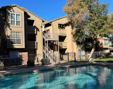 200 E Southern Avenue - Photo Thumbnail 2