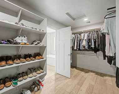 3414 N 44th Place - Photo Thumbnail 27