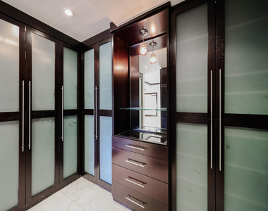 7157 E Rancho Vista Drive - Photo Thumbnail 2
