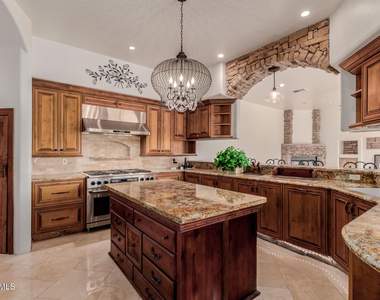 8540 E Mcdowell Road - Photo Thumbnail 10