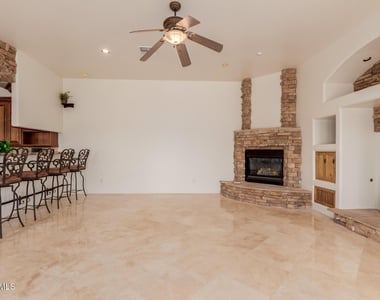 8540 E Mcdowell Road - Photo Thumbnail 8