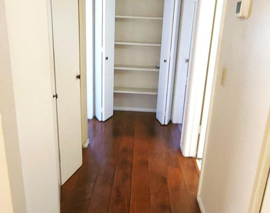 11666 N 28th Drive - Photo Thumbnail 4