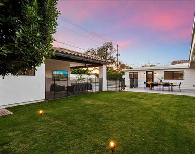 3827 E Hazelwood Street - Photo Thumbnail 30