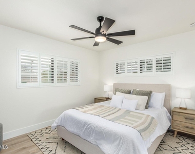 4511 N 31st Place - Photo Thumbnail 15