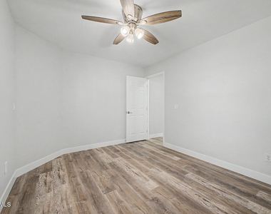 2423 E Winged Foot Drive - Photo Thumbnail 24