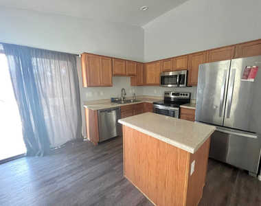 28496 N Dolomite Lane - Photo Thumbnail 5
