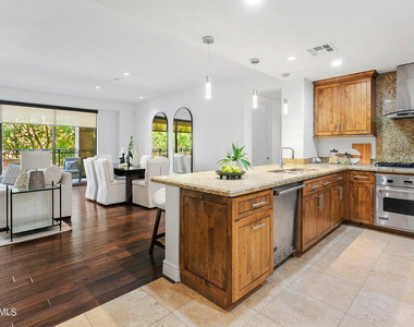 7175 E Camelback Road - Photo Thumbnail 3