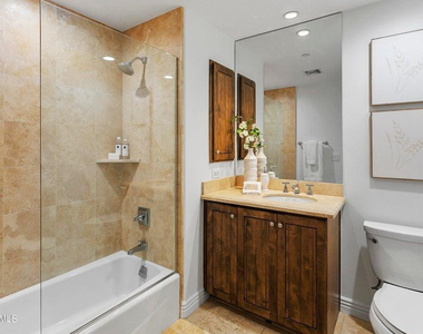 7175 E Camelback Road - Photo Thumbnail 14
