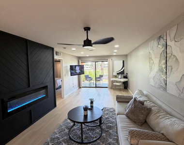 4303 E Cactus Road - Photo Thumbnail 25