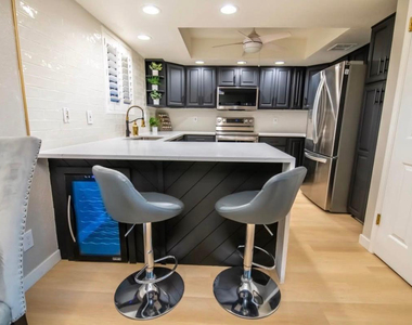 4303 E Cactus Road - Photo Thumbnail 22