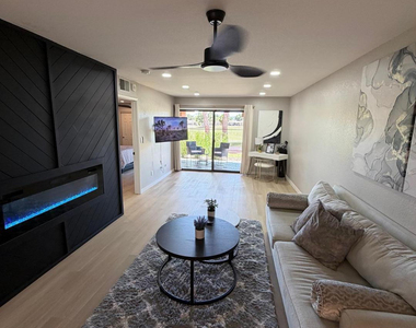 4303 E Cactus Road - Photo Thumbnail 27