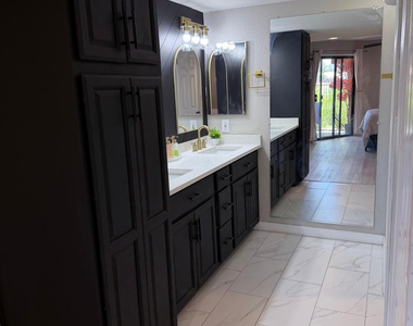 4303 E Cactus Road - Photo Thumbnail 38