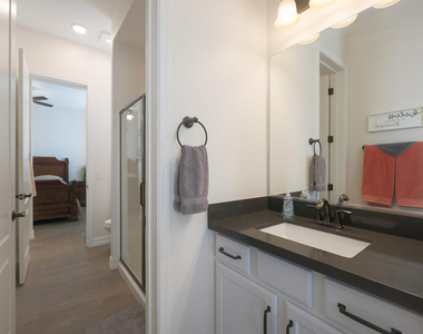 3205 N 198th Lane - Photo Thumbnail 34