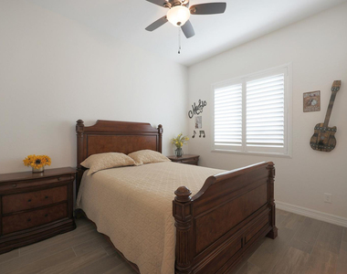 3205 N 198th Lane - Photo Thumbnail 28