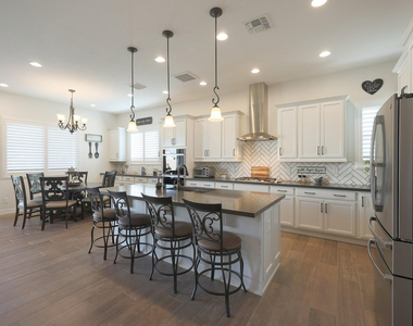 3205 N 198th Lane - Photo Thumbnail 18