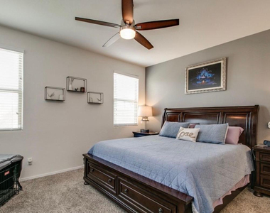 29857 W Columbus Avenue - Photo Thumbnail 56
