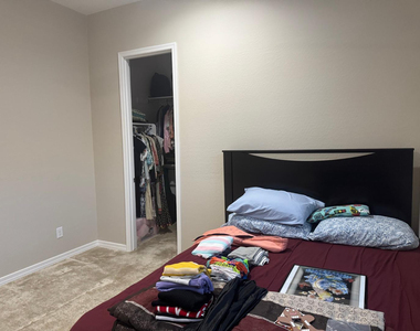 5525 W Banff Lane - Photo Thumbnail 35