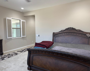 5525 W Banff Lane - Photo Thumbnail 51