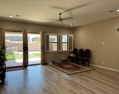 5525 W Banff Lane - Photo Thumbnail 42
