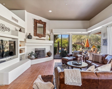 7500 E Boulders Parkway - Photo Thumbnail 4