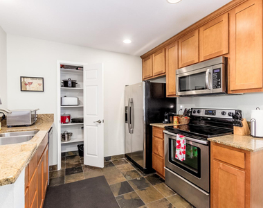 4704 E Paradise Village Parkway N - Photo Thumbnail 1