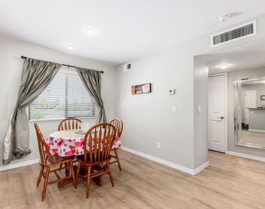4704 E Paradise Village Parkway N - Photo Thumbnail 19