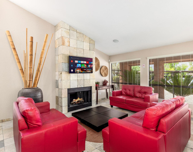 4704 E Paradise Village Parkway N - Photo Thumbnail 28