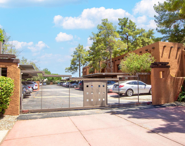 4704 E Paradise Village Parkway N - Photo Thumbnail 24