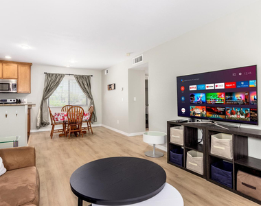 4704 E Paradise Village Parkway N - Photo Thumbnail 20