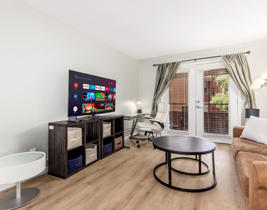 4704 E Paradise Village Parkway N - Photo Thumbnail 10