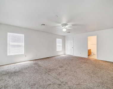 7500 E Deer Valley Road - Photo Thumbnail 16