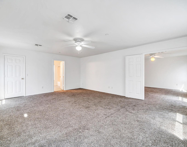 7500 E Deer Valley Road - Photo Thumbnail 14
