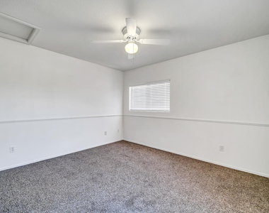 7500 E Deer Valley Road - Photo Thumbnail 24