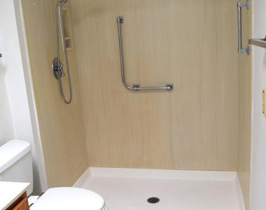 12411 W Foxfire Drive - Photo Thumbnail 10